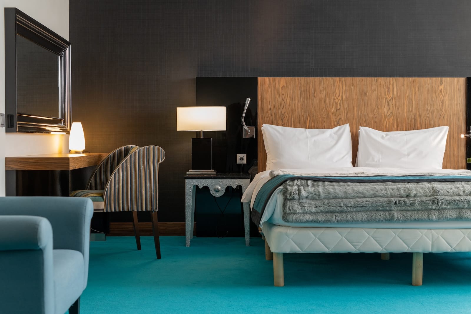 interior of large luxurious hotel room with double 2023 11 27 04 49 52 utc